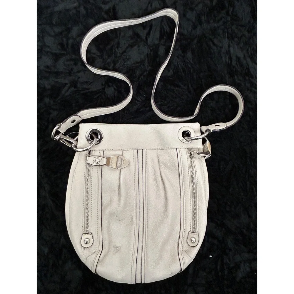 B Makowsky Beige Chartreuse Leather Crossbody Bag Silver Buckle and Keychain